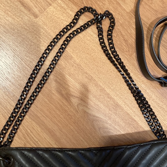 EUC Steve Madden crossbody and over shoulder purse - Picture 2 of 10